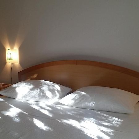 Apartments Mrva Ugljan Δωμάτιο φωτογραφία
